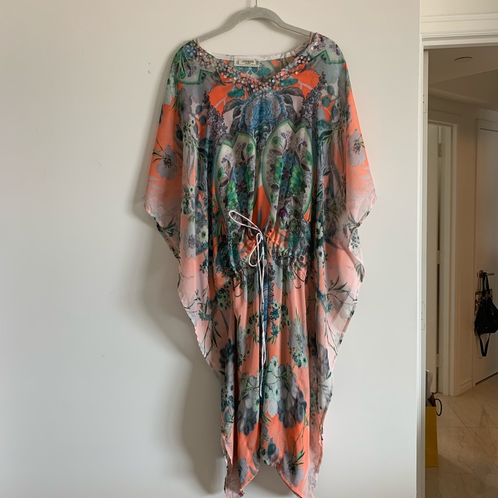 Flowy beach dress from Paris